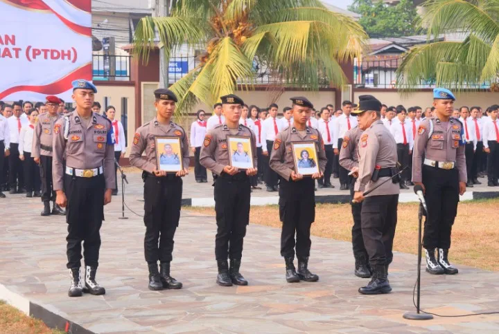 Upacara PTDH dilakukan secara simbolis oleh Kapolda Irjen Pol Yudo Hermanto